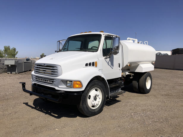 2004 Sterling Acterra 2,000 Gallon Water Truck