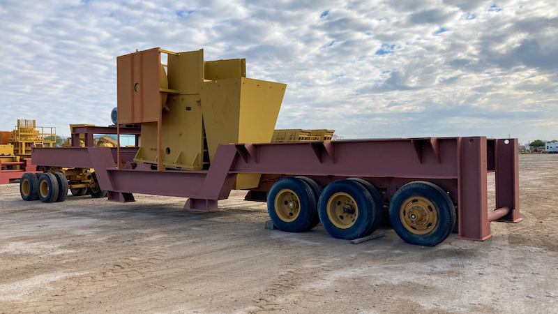 2006 Gator 30"x42" Jaw Crusher PE3042 mounted on portable chassis.